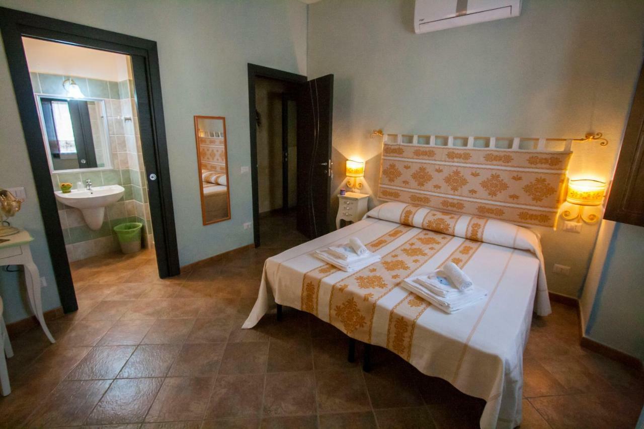 B&B Sa Lumenaria da Raimonda Sorgono Bagian luar foto